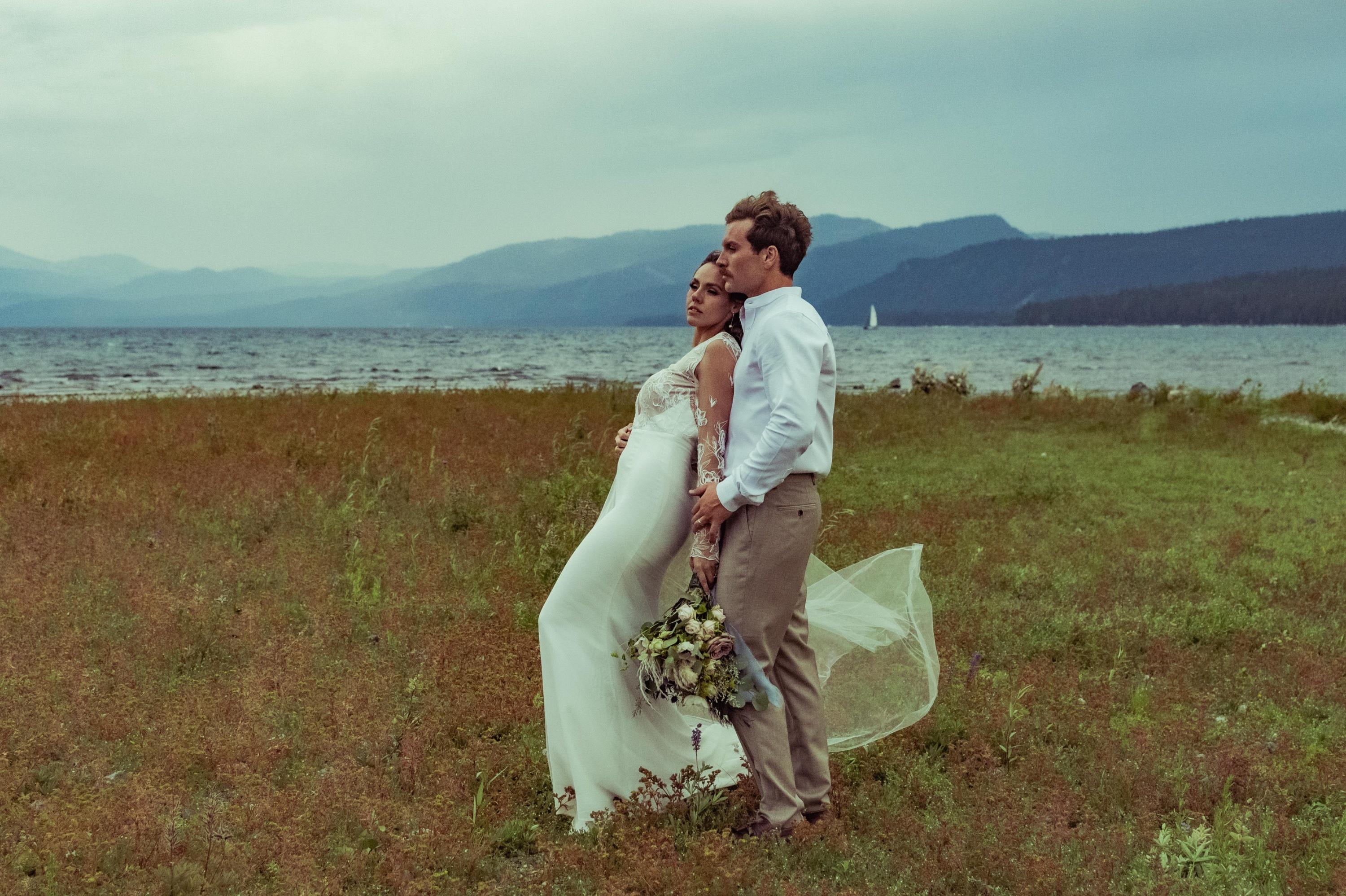 carousel-hero-element image-3